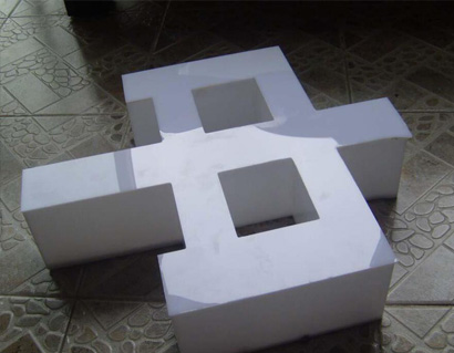 金色门牌